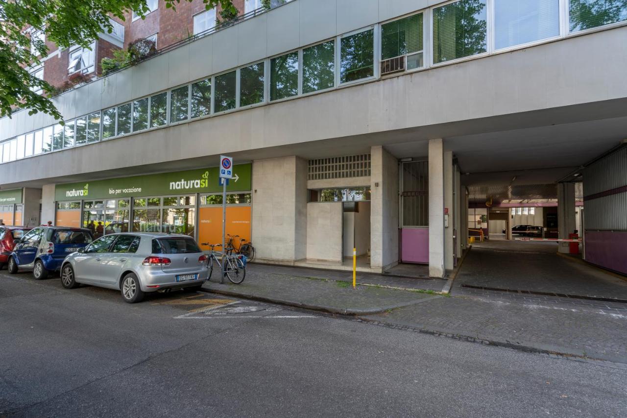 Udine Viale Venezia Huge Red Apartment Extérieur photo